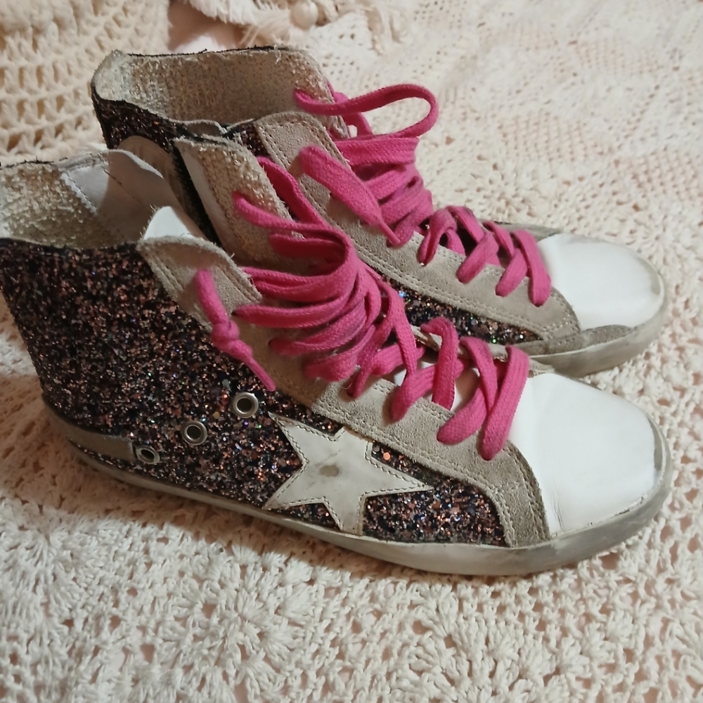 Golden Goose - Picture 2 of 3